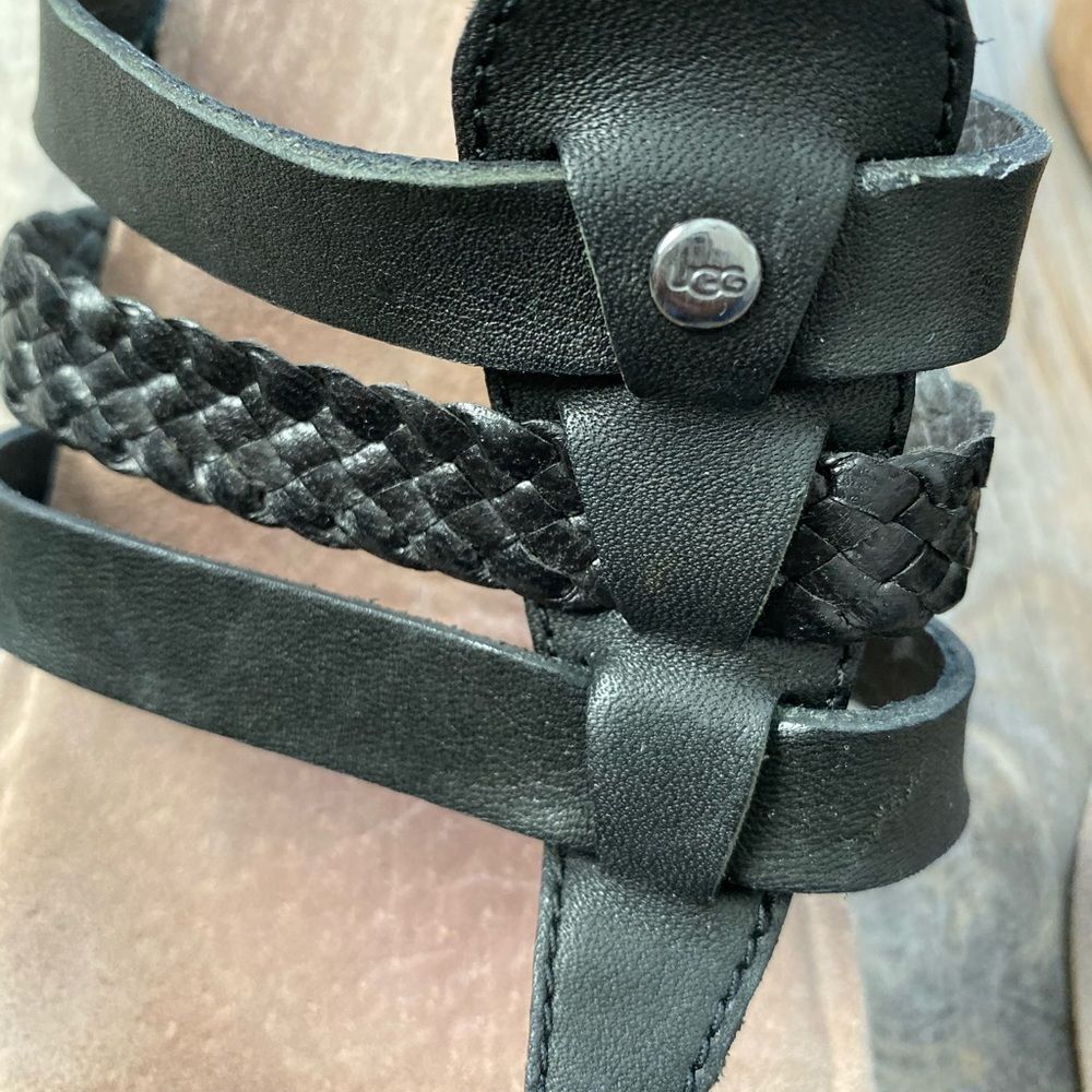 UGG Maddie Black Braided Wedge Heel Sandals Size 7 - Picture 5 of 8
